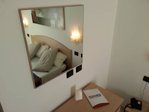 Imagen de la habitación del Hotel Profumo Di Mare. Foto 6