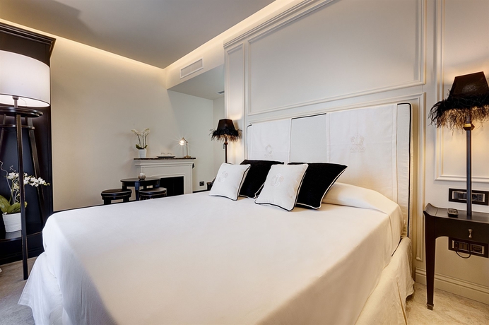 Imagen de la habitación del Hotel Profumo Maison Colosseo. Foto 8