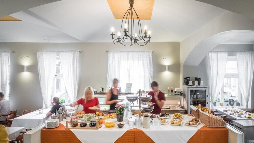 Imagen del bar/restaurante del Hotel Prokop Square. Foto 4