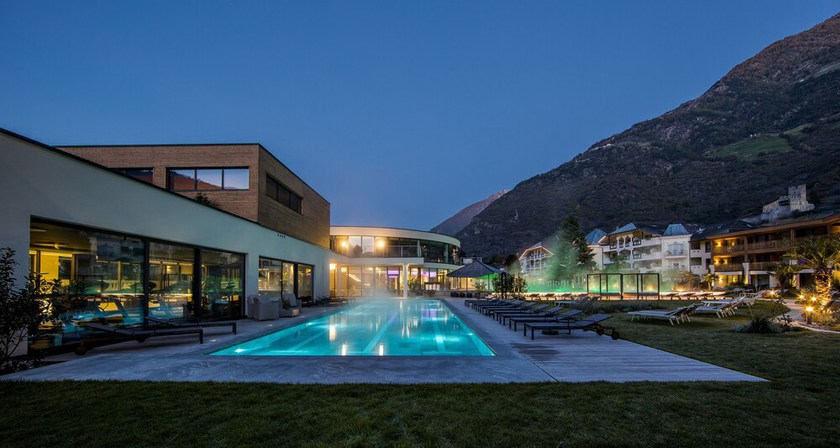 Imagen de la piscina del Hotel Prokulus. Foto 17