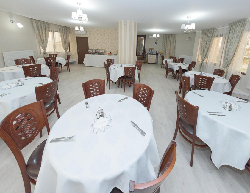 Imagen general del Hotel Promenada, MAMAIA. Foto 16