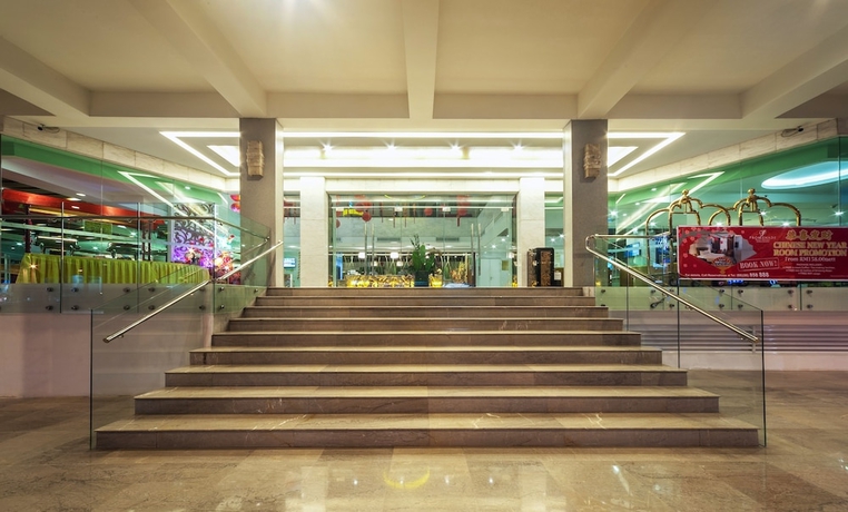 Imagen de los interiores del Hotel Promenade Bintulu. Foto 14