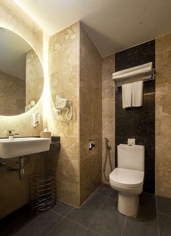 Imagen de la habitación del Hotel Promenade Bintulu. Foto 13