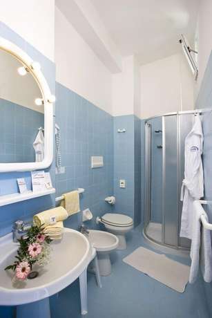 Imagen de la habitación del Hotel Promenade, Gabicce Mare. Foto 2