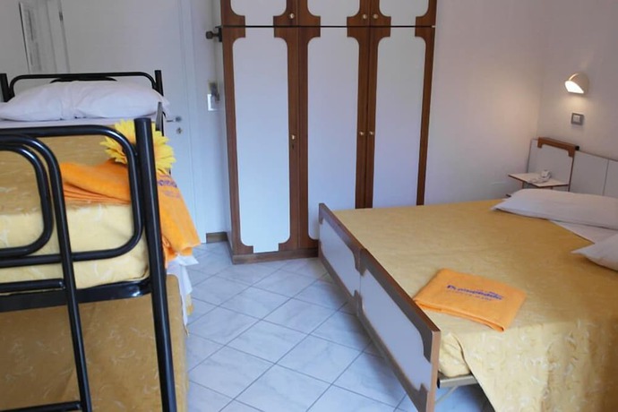 Imagen de la habitación del Hotel Promenade, Gabicce Mare. Foto 7