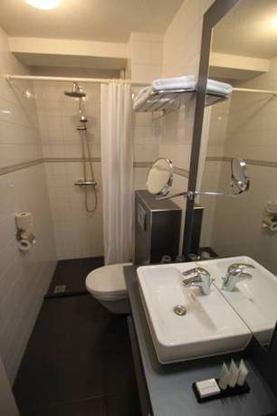 Imagen de la habitación del Hotel Prominent Inn. Foto 3