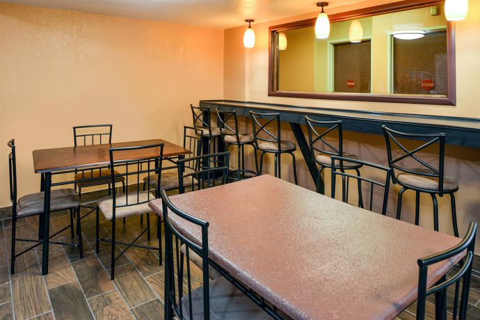 Imagen de los interiores del Hotel Pronghorn Inn. Foto 18