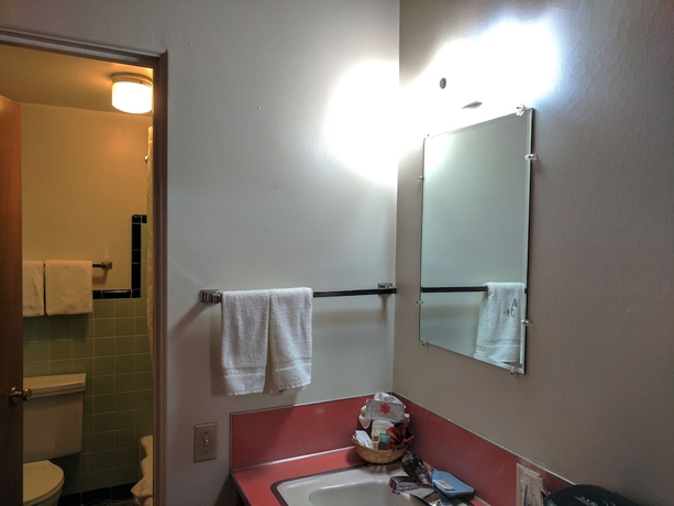 Imagen de la habitación del Hotel Prospector Motor Lodge. Foto 10