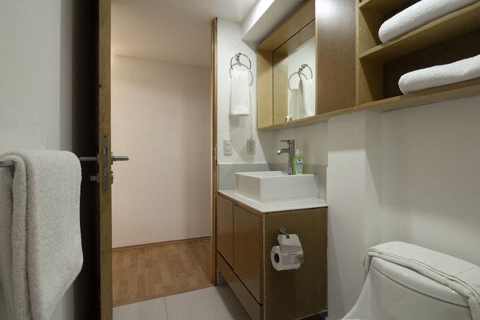 Imagen de la habitación del Hotel Prosperidad By HomiRent. Foto 11