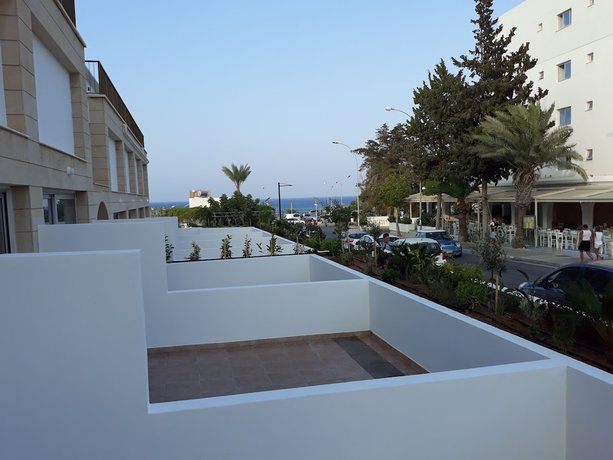 Imagen de la habitación del Hotel Protaras Plaza. Foto 14