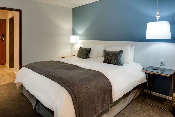 Imagen de la habitación del Hotel Protea By Marriott Cape Town Sea Point. Foto 3