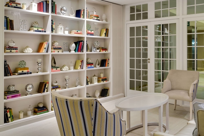 Imagen de los interiores del Hotel Protea By Marriott Cape Town Sea Point. Foto 18