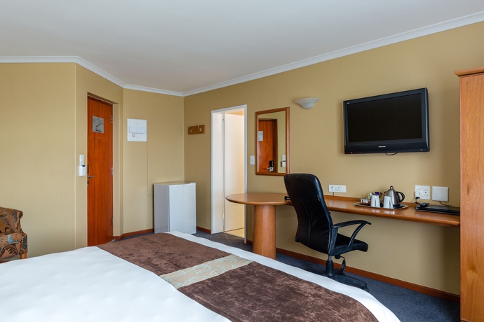 Imagen de la habitación del Hotel Protea By Marriott Cape Town Tyger Valley. Foto 7