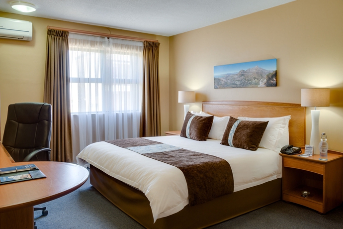 Imagen de la habitación del Hotel Protea By Marriott Cape Town Tyger Valley. Foto 10