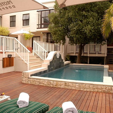 Imagen de los exteriores del Hotel Protea By Marriott Dorpshuis and Spa Stellenbosch. Foto 10