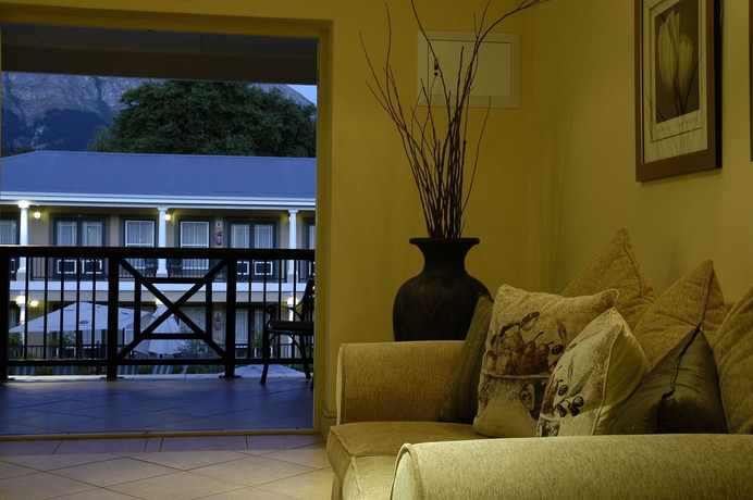 Imagen de los interiores del Hotel Protea By Marriott Franschhoek. Foto 9