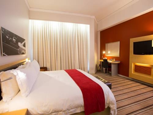Imagen de la habitación del Hotel Protea By Marriott Gaborone Masa Square. Foto 4