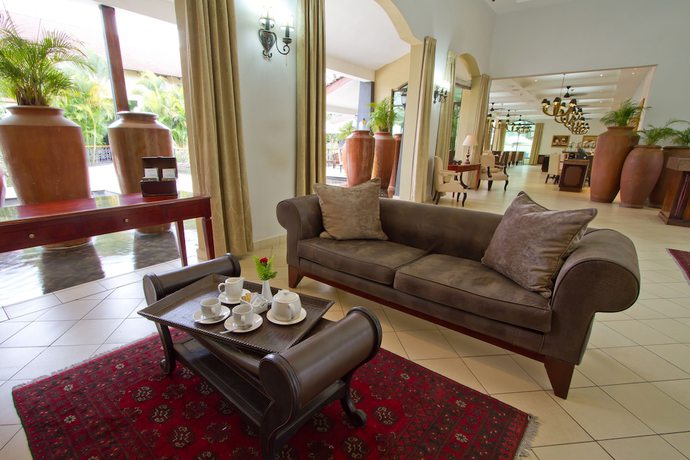 Imagen de los interiores del Hotel Protea By Marriott Livingstone. Foto 11