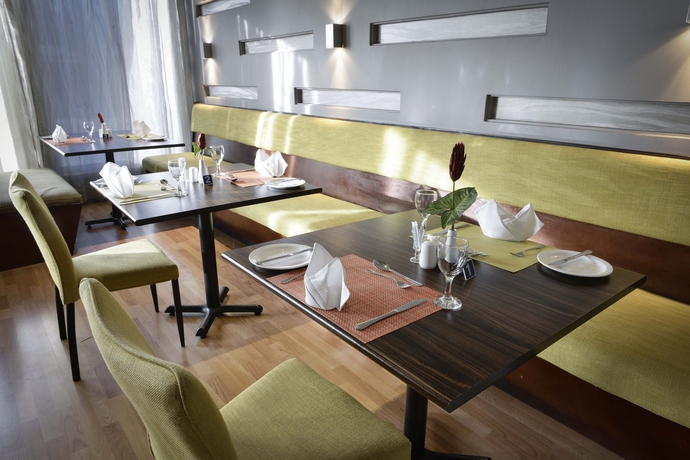 Imagen de los interiores del Hotel Protea By Marriott Lusaka Cairo Road. Foto 16