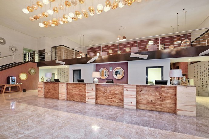 Imagen de los interiores del Hotel Protea By Marriott Ndola. Foto 11