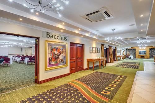 Imagen de los interiores del Hotel Protea By Marriott Polokwane Ranch Resort. Foto 9