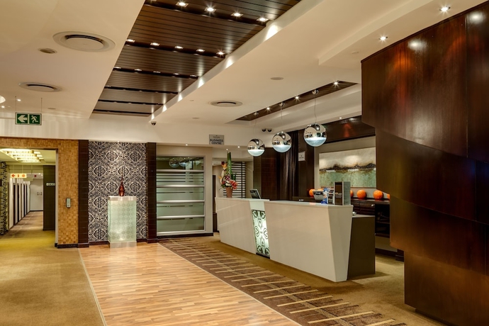 Imagen de los interiores del Hotel Protea By Marriott Transit O.r. Tambo Airport. Foto 16