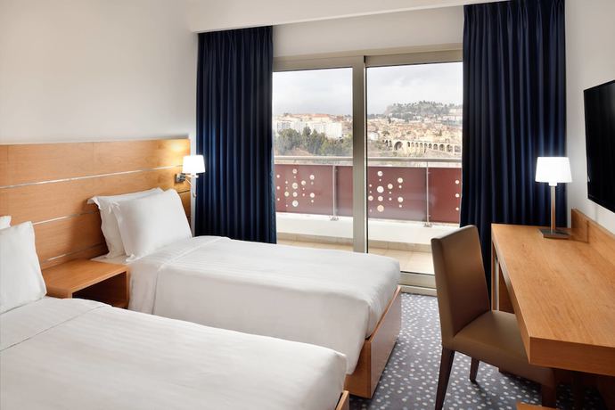 Imagen de la habitación del Hotel Protea Constantine. Foto 9