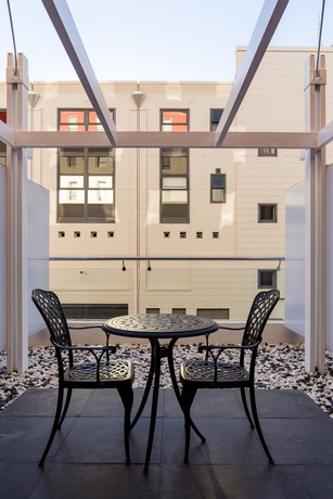 Imagen de los exteriores del Hotel Protea Fire and Ice By Marriott Cape Town. Foto 16