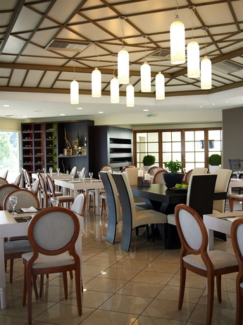 Imagen del bar/restaurante del Hotel Proteas Blu Resort - Adults Only. Foto 5