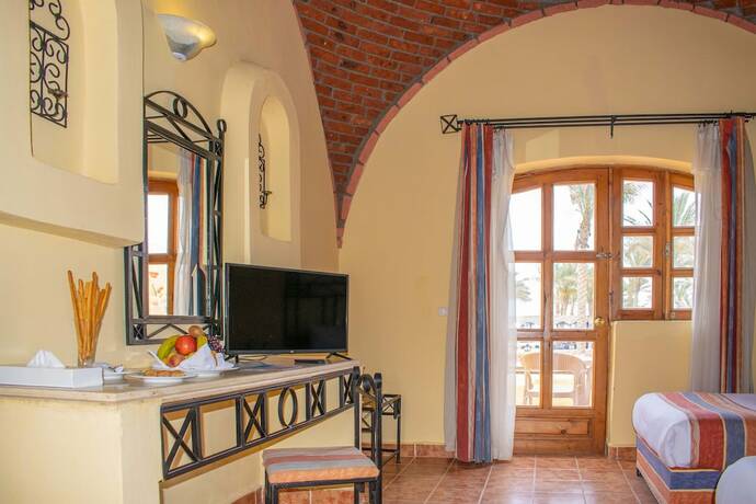 Imagen de la habitación del Hotel Protels Crystal Beach Resort. Foto 16