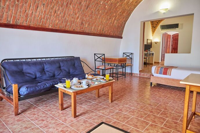 Imagen de la habitación del Hotel Protels Crystal Beach Resort. Foto 17