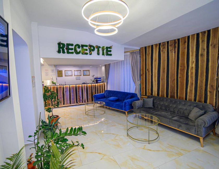 Imagen general del Hotel Proton. Foto 1