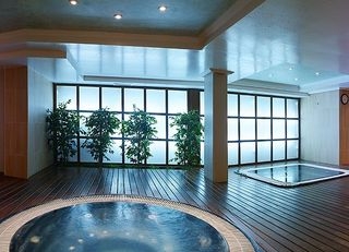 Imagen de la piscina del Hotel Protur Monte Safari. Foto 6