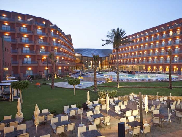 Imagen de los exteriores del Hotel Protur Roquetas and Spa. Foto 7