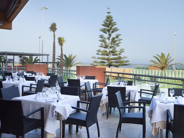 Imagen del bar/restaurante del Hotel Protur Roquetas and Spa. Foto 4