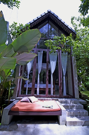 Imagen de los exteriores del Hotel Proud Phu Fah. Foto 9