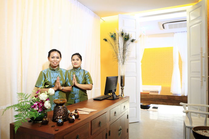 Imagen de los interiores del Hotel Proud Phuket. Foto 13