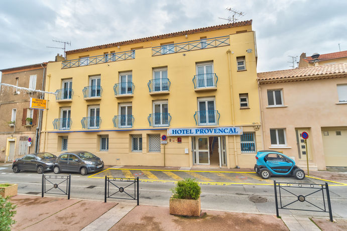 Imagen de la habitación del Hotel Proven&ccedil;al, Saint Raphael. Foto 11