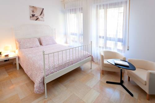 Imagen de la habitación del Hotel Provenza. Foto 4