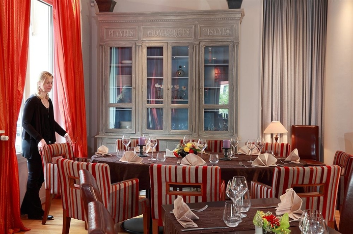 Imagen del bar/restaurante del Hotel Providence. Foto 7