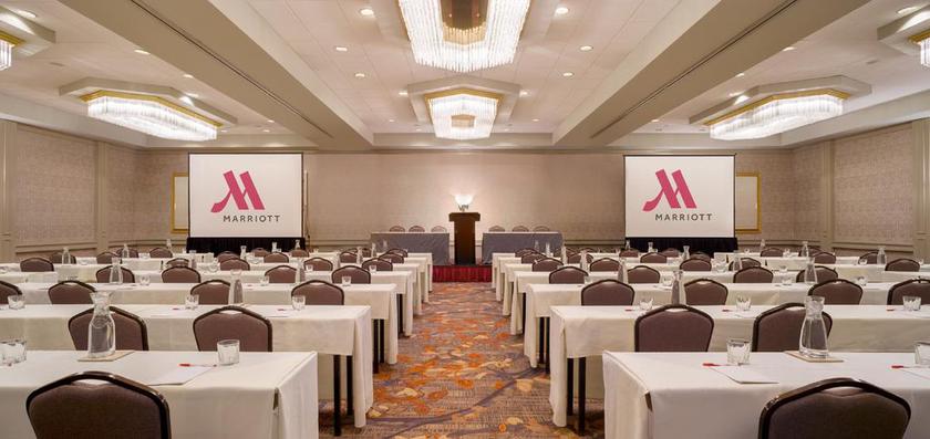 Imagen de los interiores del Hotel Providence Marriott Downtown. Foto 8