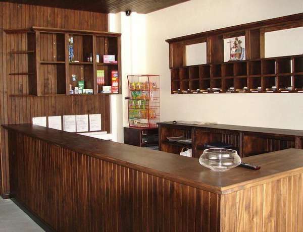 Imagen de los interiores del Hotel Provincial, Aguas Zarcas. Foto 18