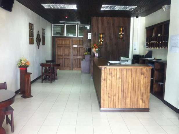 Imagen de los interiores del Hotel Provincial, Aguas Zarcas. Foto 19