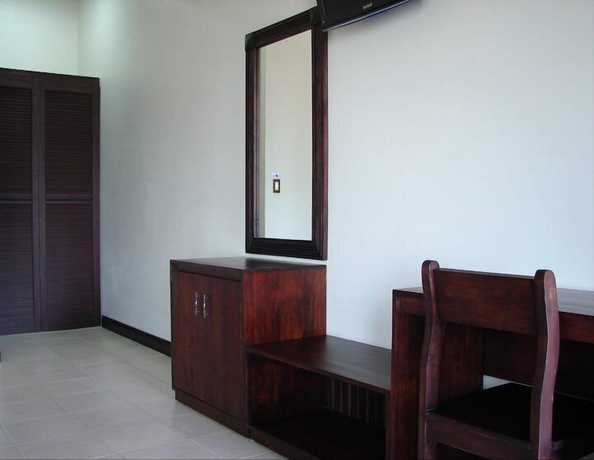 Imagen de la habitación del Hotel Provincial, Aguas Zarcas. Foto 11