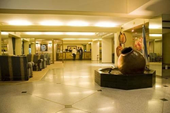 Imagen de los interiores del Hotel Provincial Plaza. Foto 19