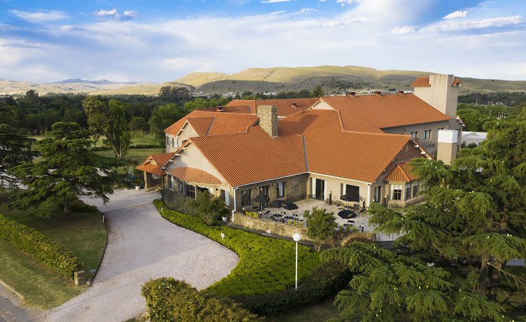 Imagen general del Hotel Provincial Sierra de la Ventana. Foto 2