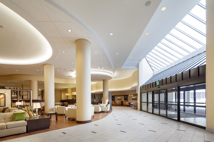 Imagen de los interiores del Hotel Provo Marriott and Conference Center. Foto 8