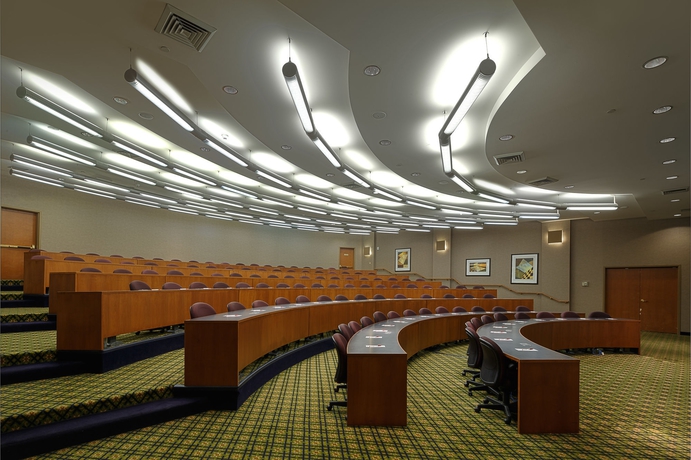 Imagen de los interiores del Hotel Provo Marriott and Conference Center. Foto 9