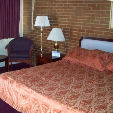 Imagen de la habitación del Hotel Provo Travelers Inn. Foto 5