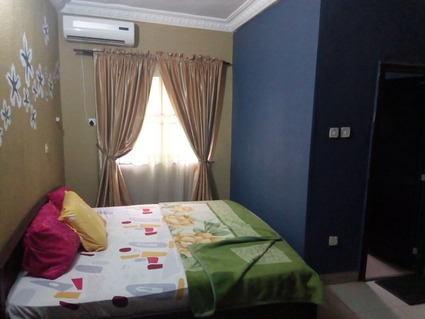 Imagen de la habitación del Hotel Prowess and Suites. Foto 4